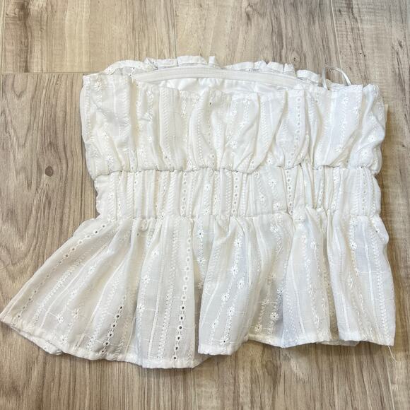 Thirty Thirty LA White Eyelet Crop Top Size XS - Picture 3 of 10